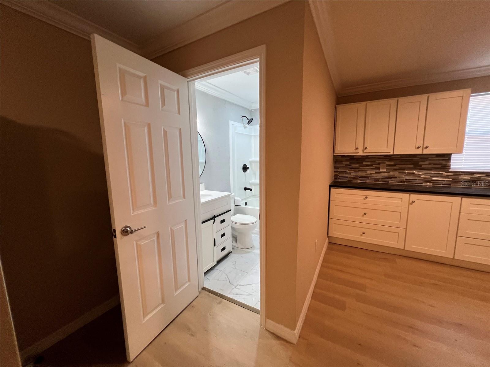 Image 29 of 46 For 816 Drane Street Nw