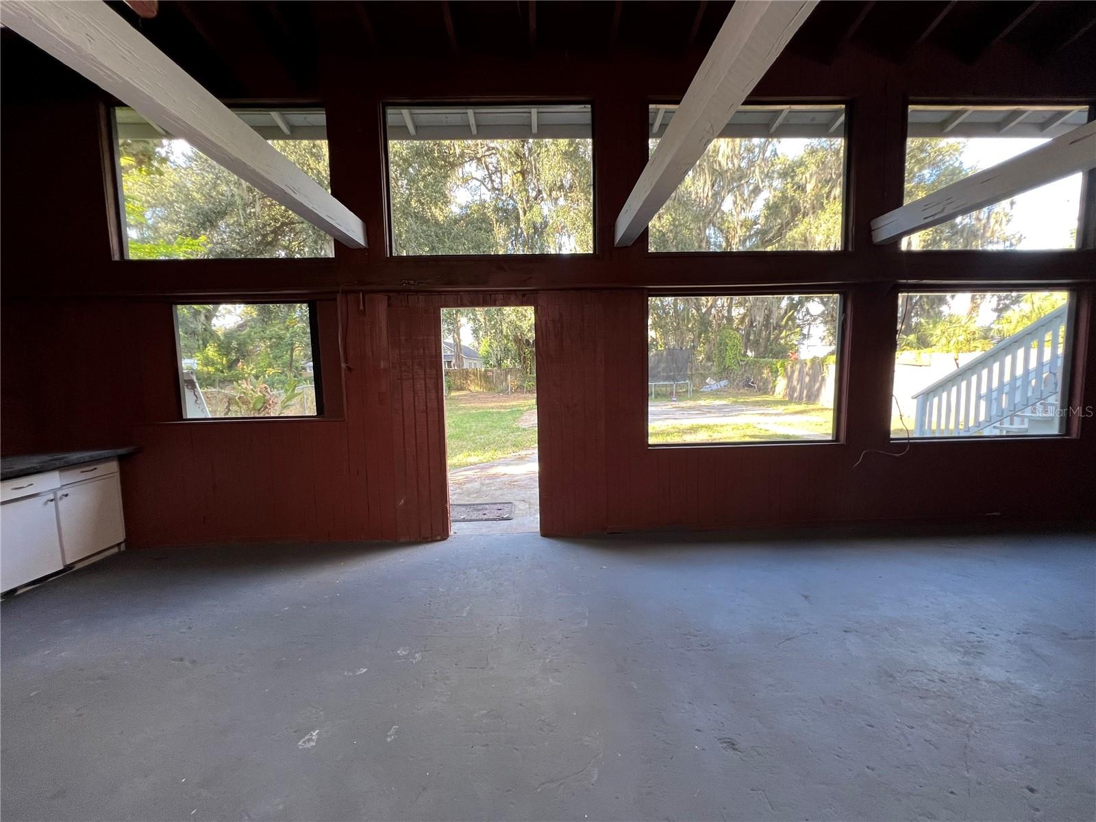 Image 32 of 46 For 816 Drane Street Nw