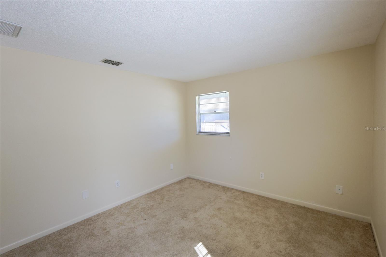 Image 14 of 18 For 1960 Union Street 34