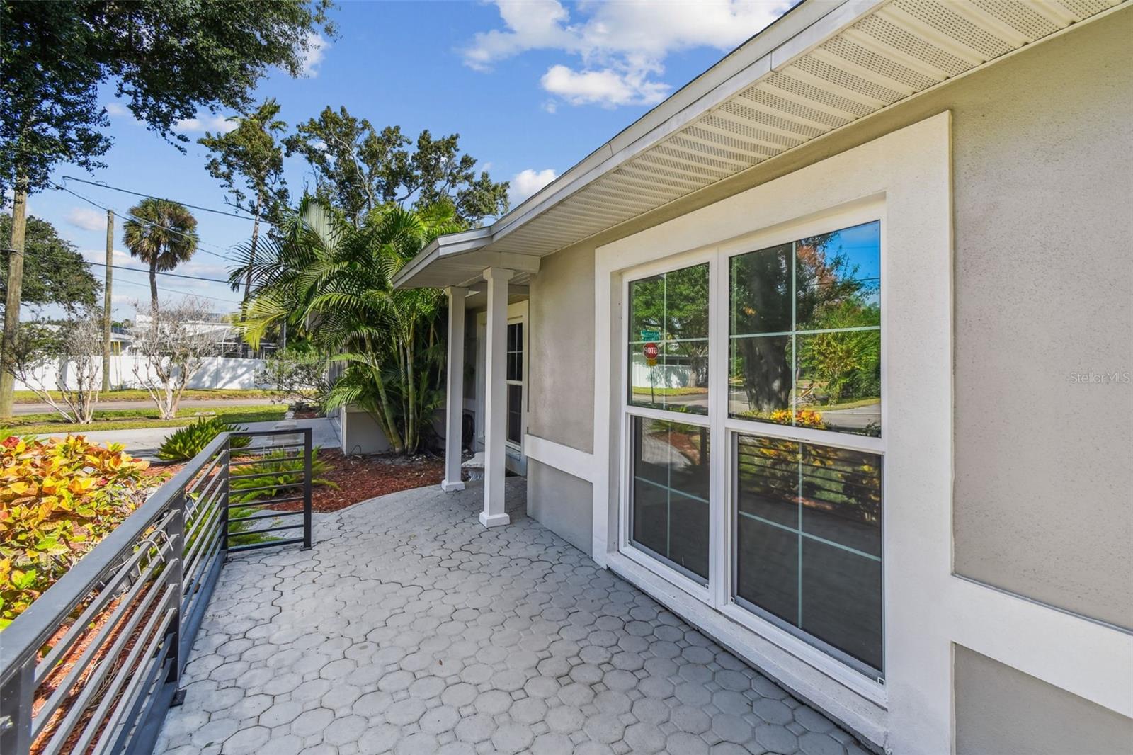 Image 46 of 51 For 2 Treasure Drive