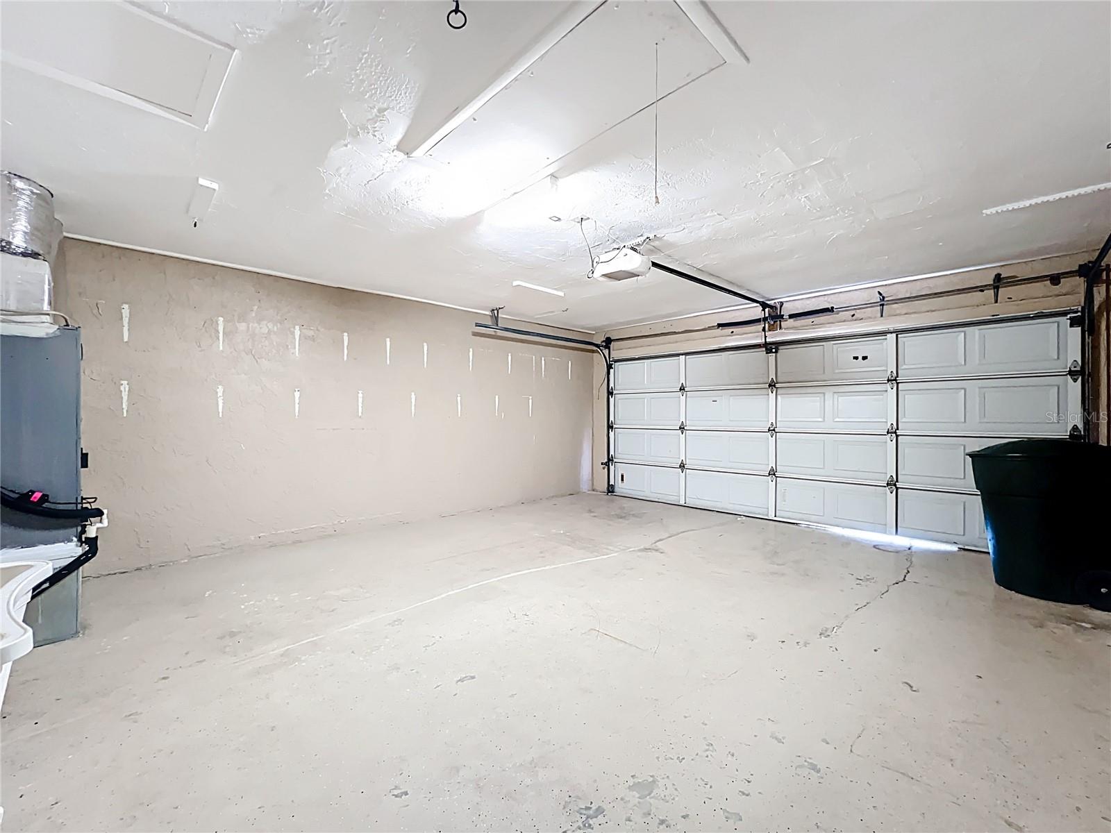 Image 36 of 47 For 300 Bay Hills Boulevard