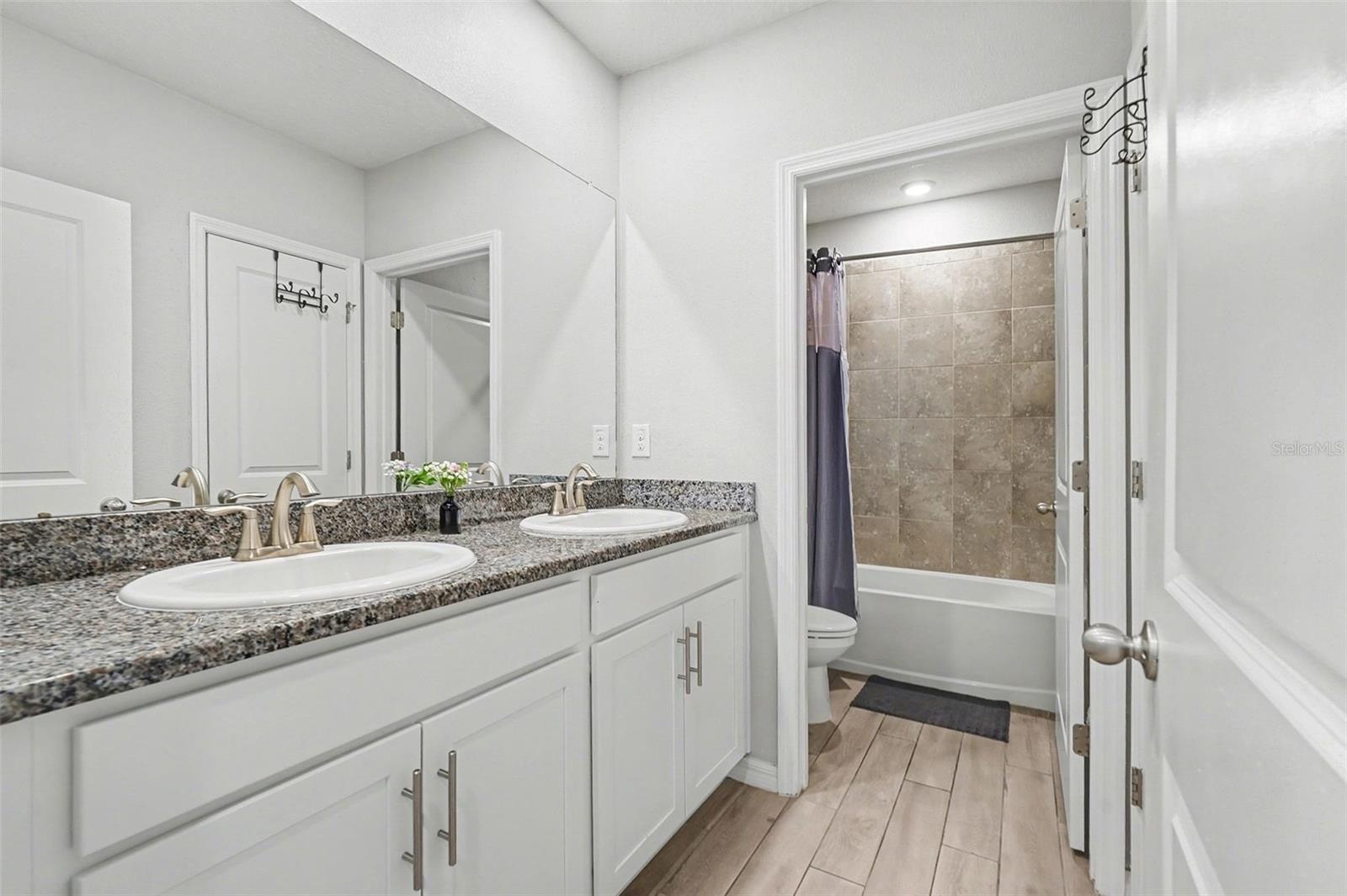 Image 23 of 51 For 33135 Sand Creek Drive