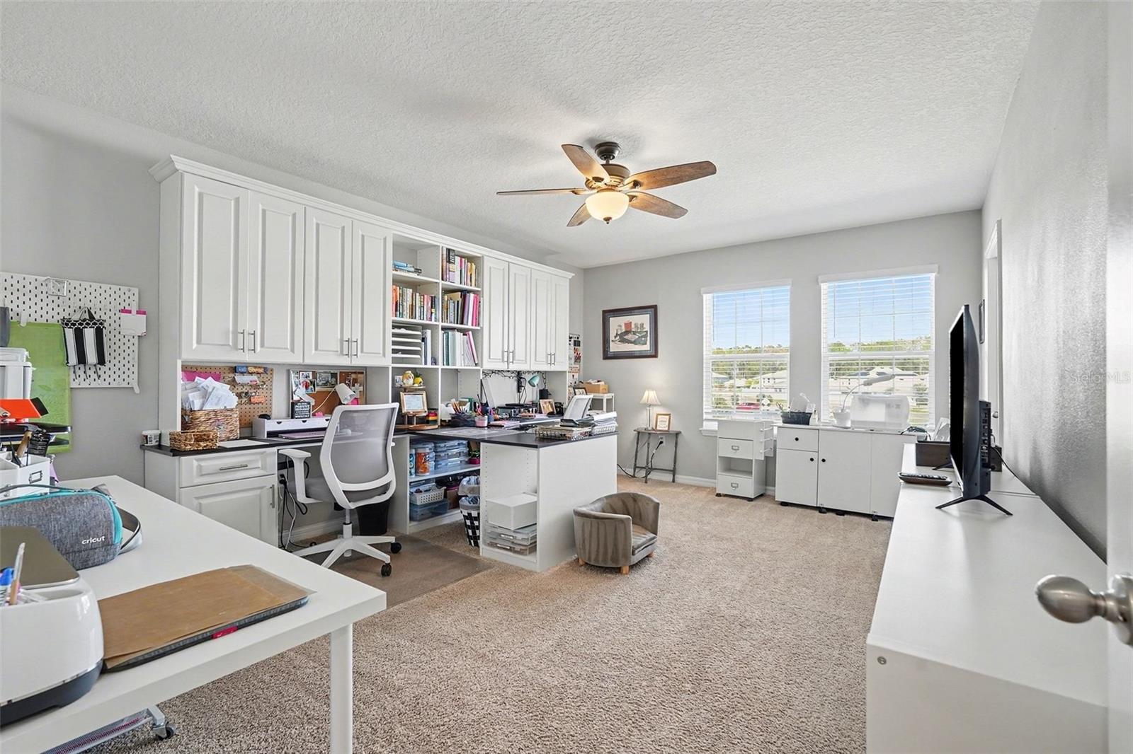 Image 24 of 51 For 33135 Sand Creek Drive