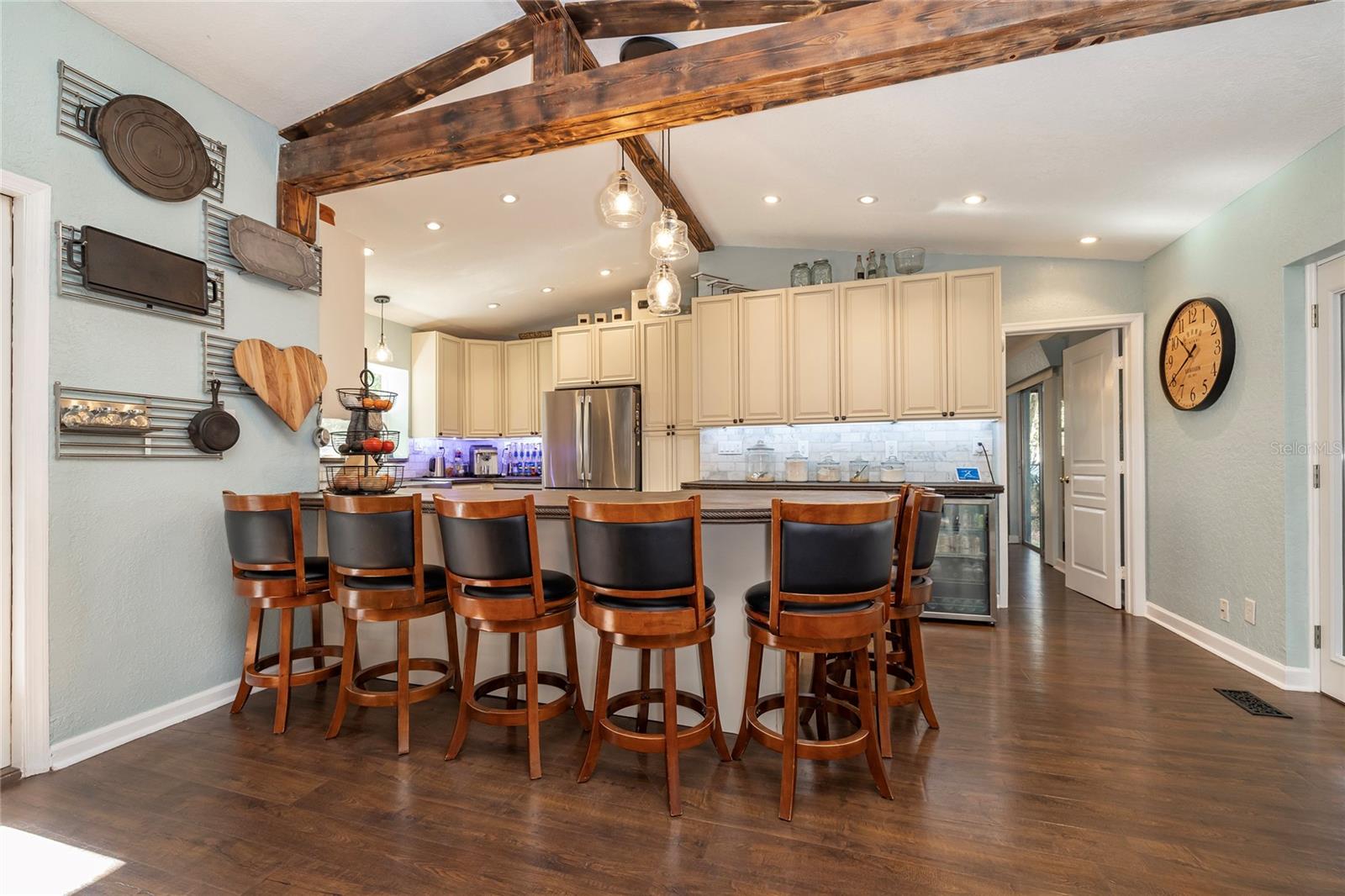 Image 11 of 54 For 3086 Huron Avenue