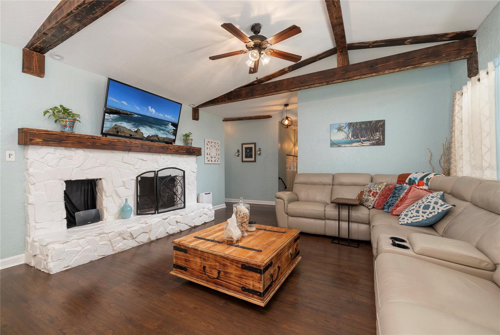 Image 14 of 54 For 3086 Huron Avenue