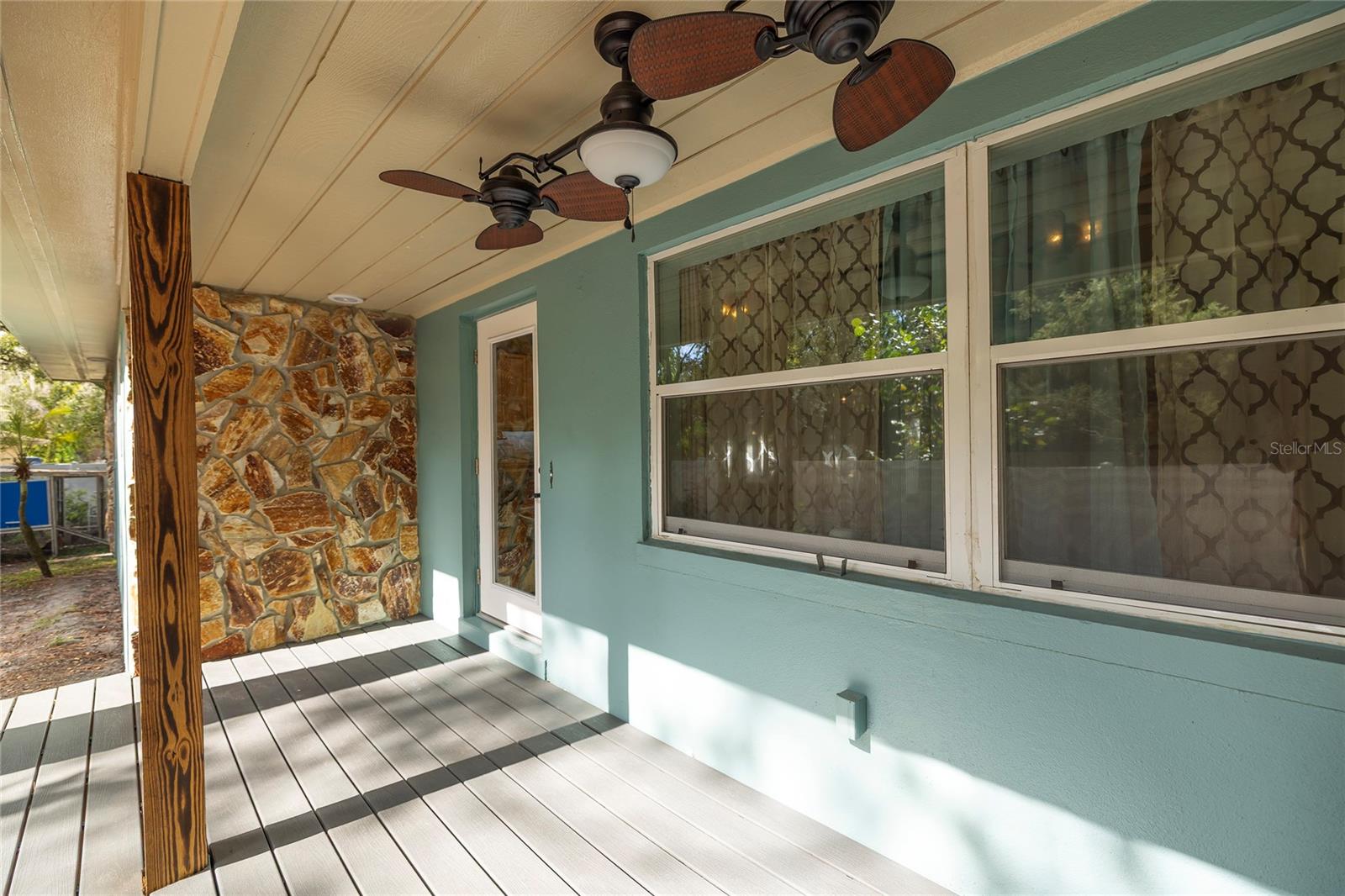 Image 16 of 54 For 3086 Huron Avenue