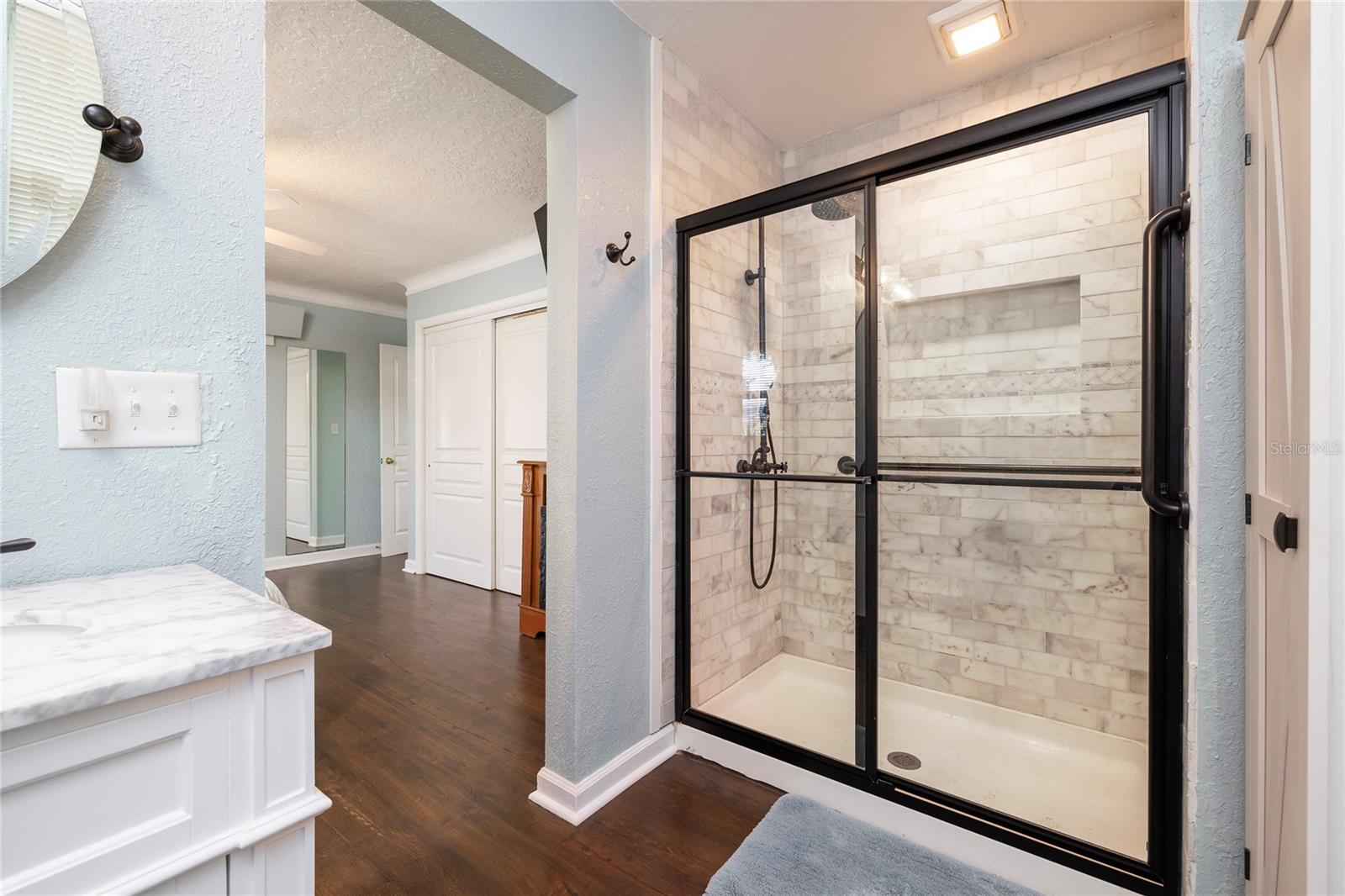 Image 19 of 54 For 3086 Huron Avenue