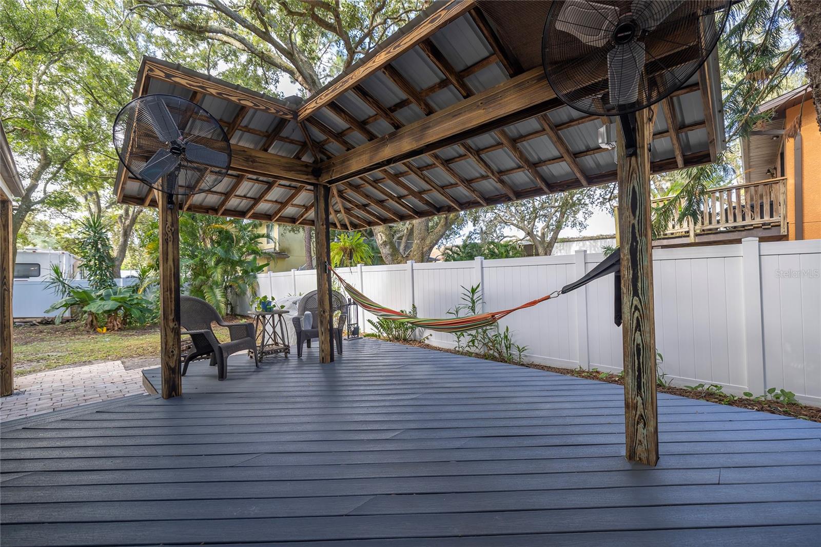 Image 29 of 54 For 3086 Huron Avenue