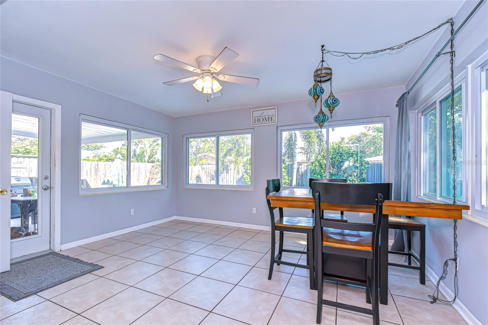 Image 14 of 36 For 1725 Lombardy Drive