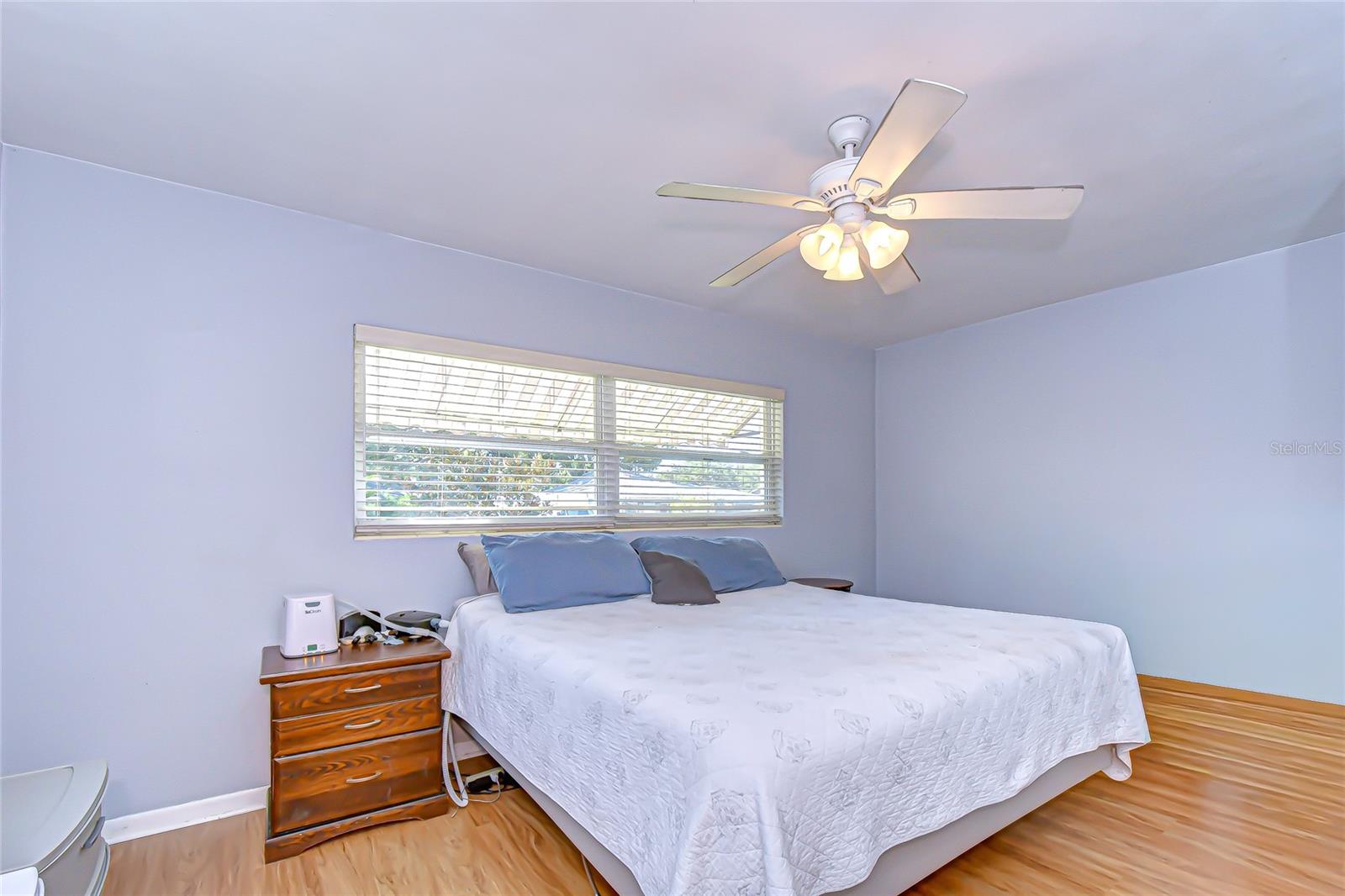 Image 22 of 36 For 1725 Lombardy Drive