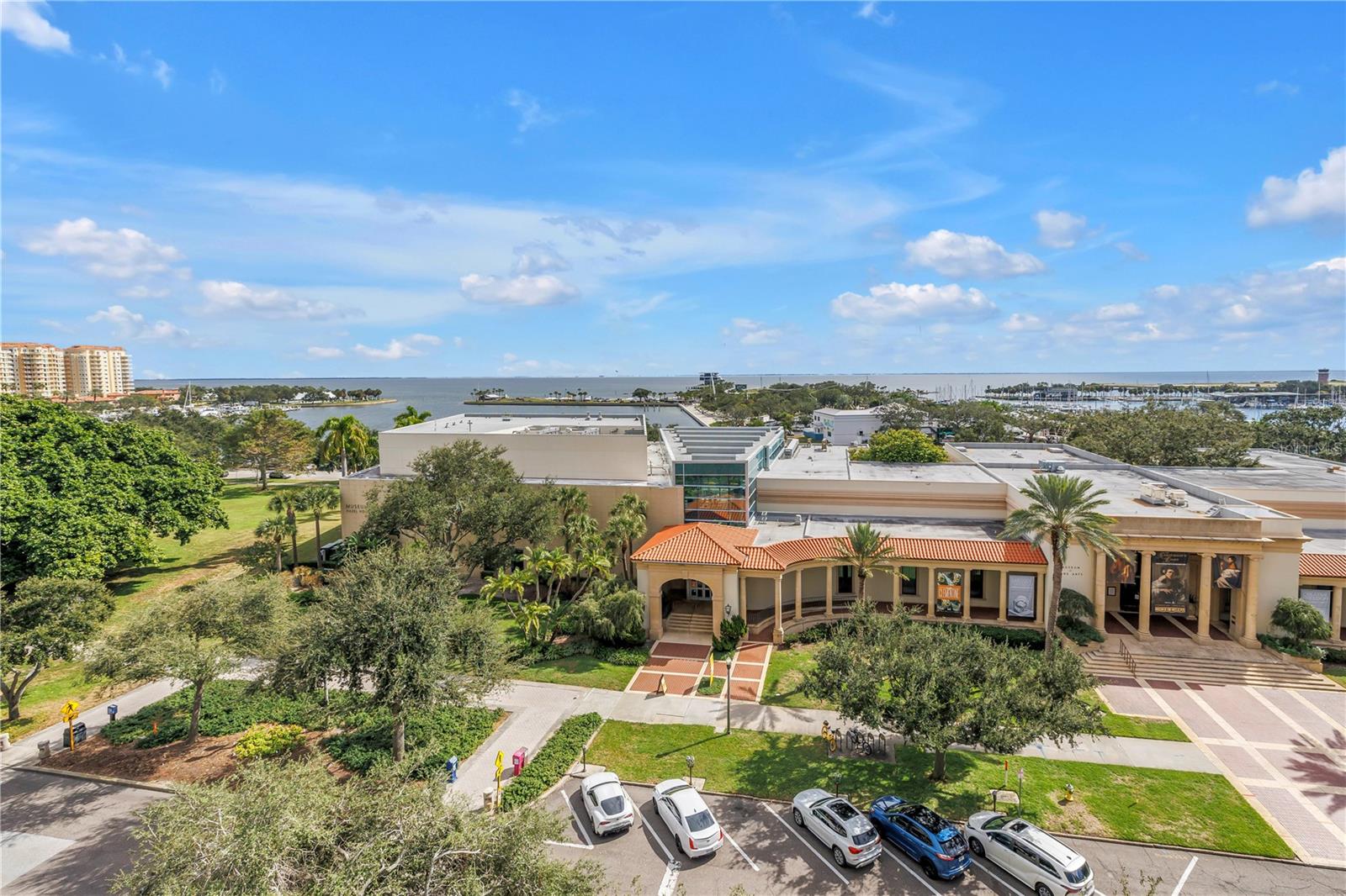 Image 30 of 85 For 288 Beach Drive Ne 6b