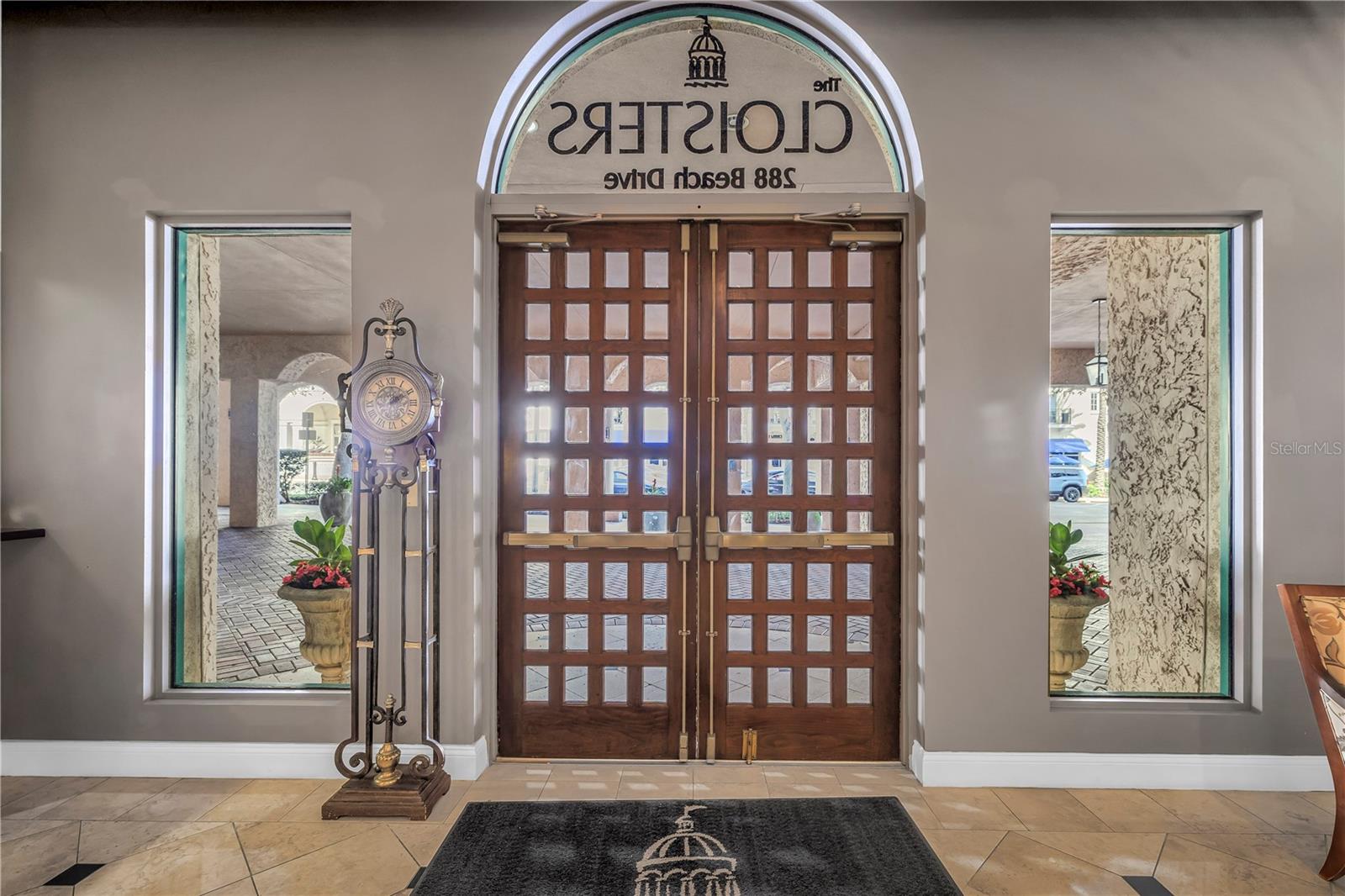 Image 74 of 85 For 288 Beach Drive Ne 6b