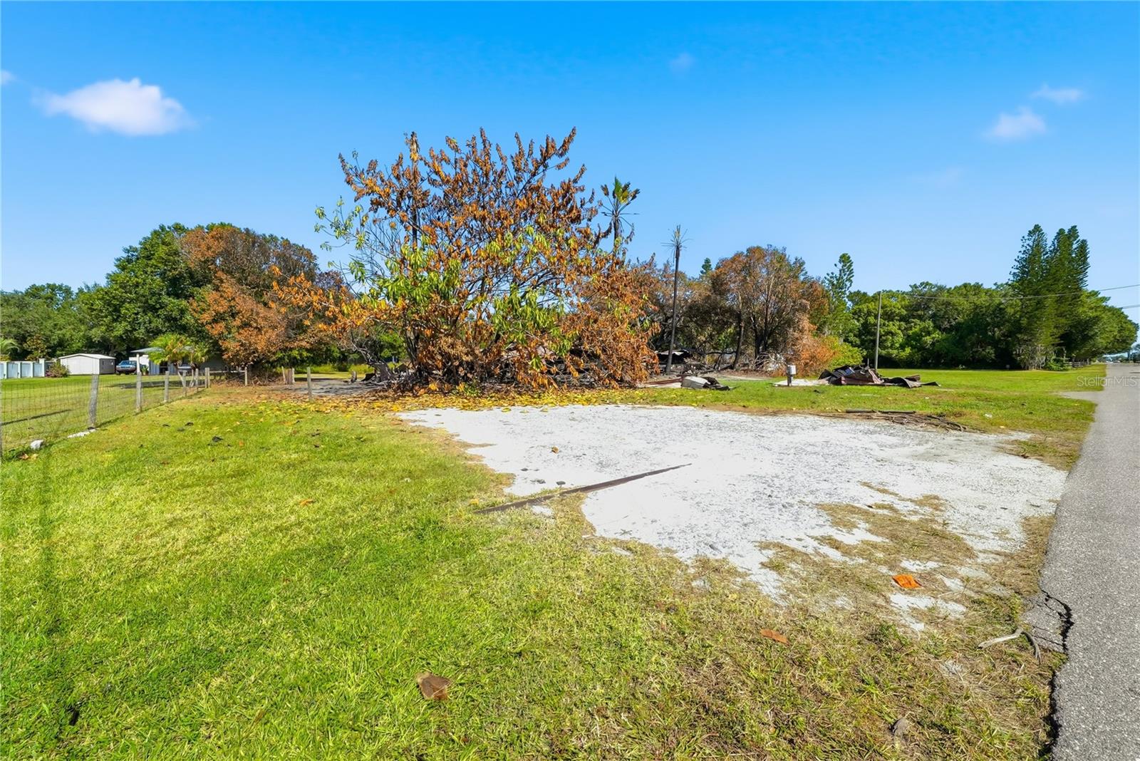 Details for 428 18th Avenue Se, RUSKIN, FL 33570