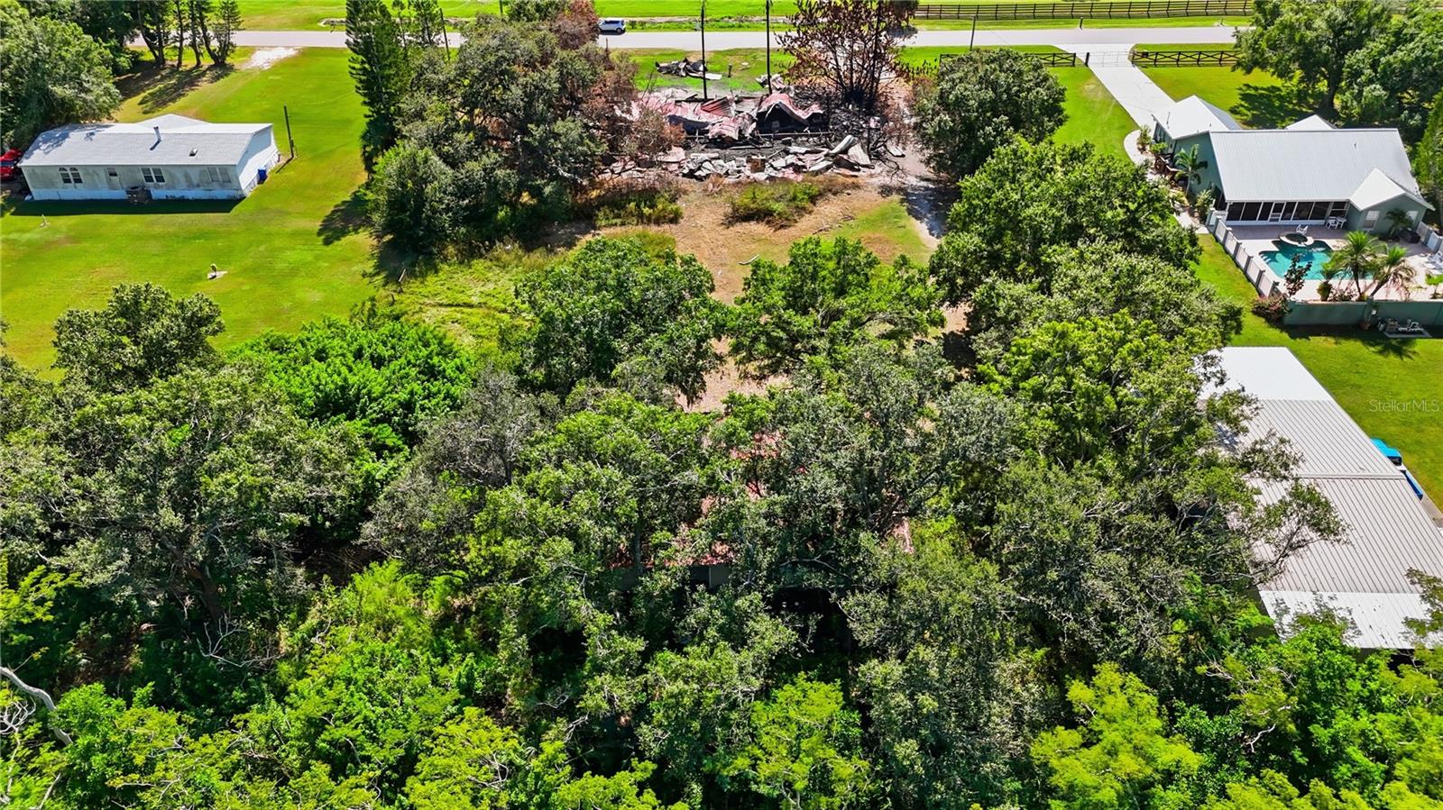 Image 11 of 29 For 428 18th Avenue Se