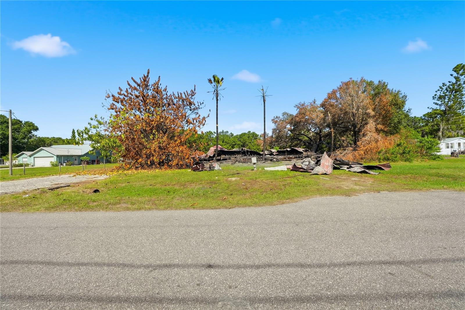 Image 2 of 29 For 428 18th Avenue Se