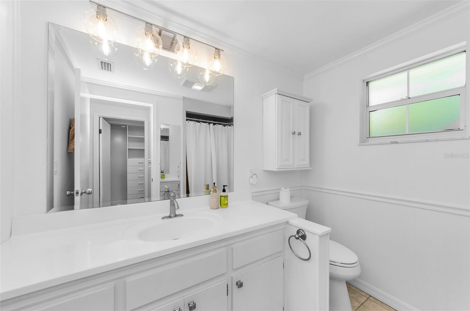 Image 21 of 39 For 10702 Oregon Avenue