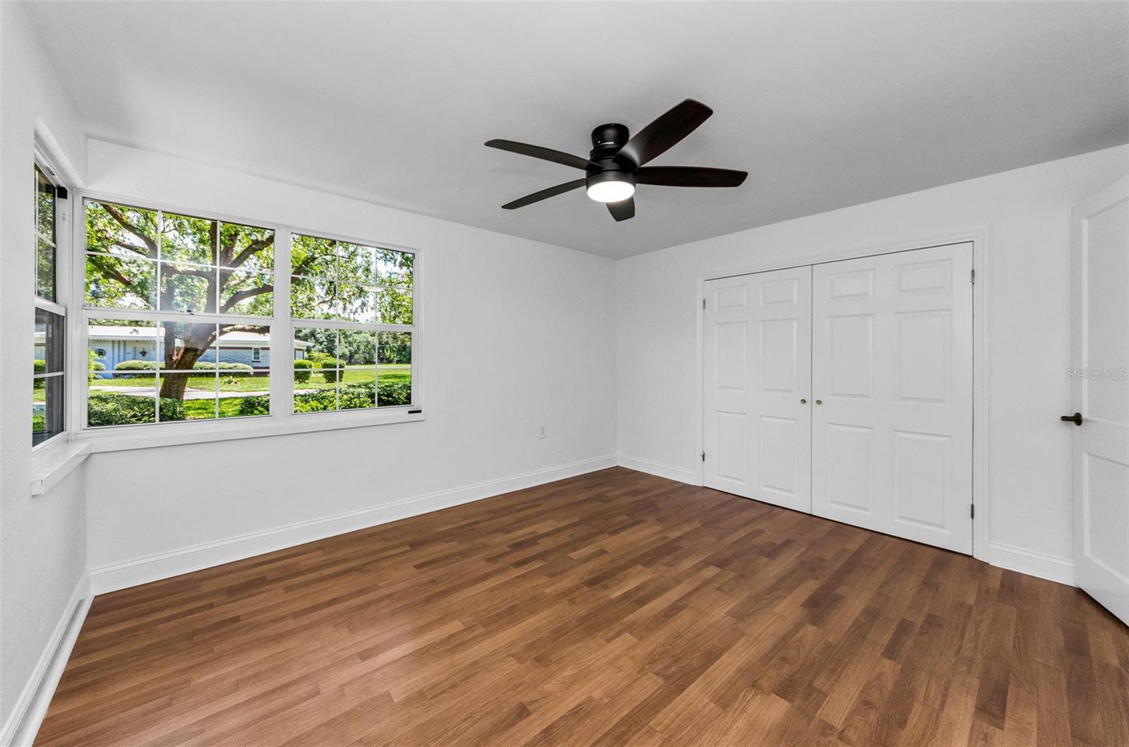 Image 23 of 39 For 10702 Oregon Avenue