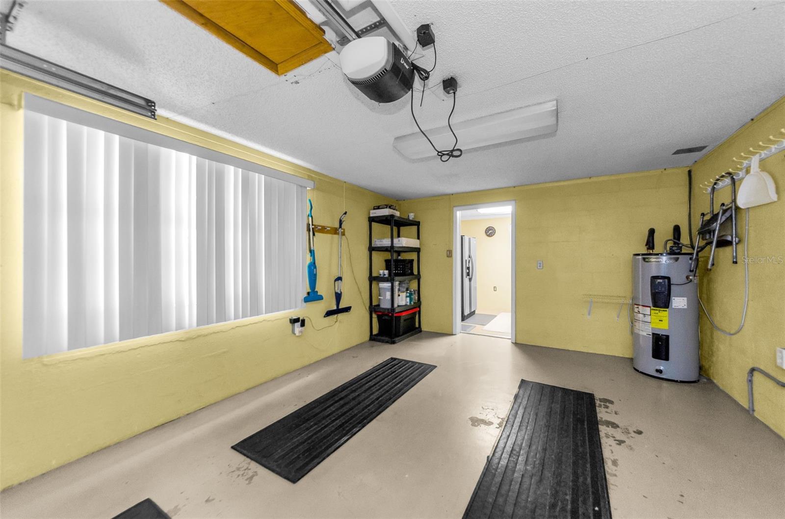 Image 28 of 39 For 10702 Oregon Avenue