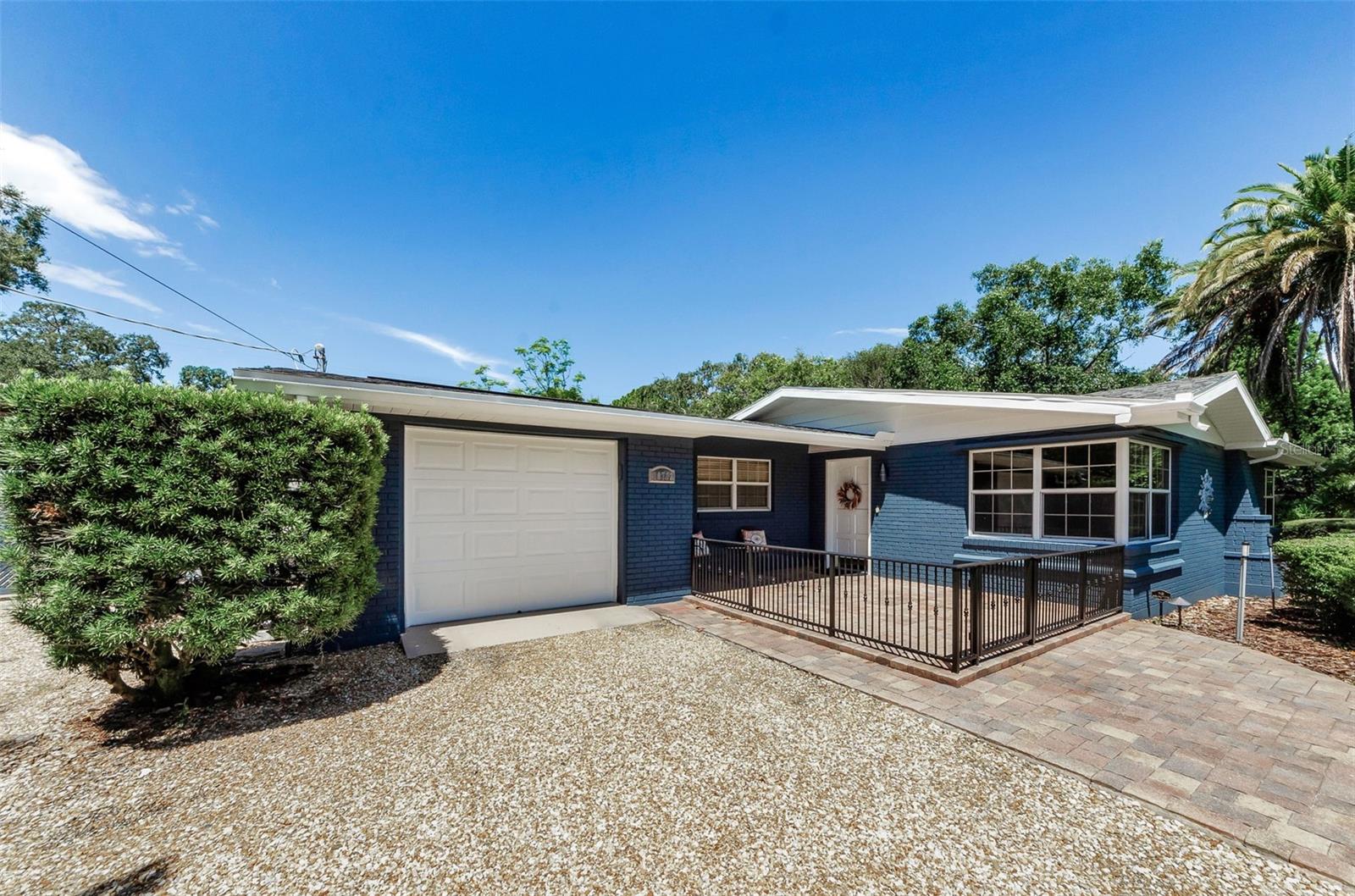 Image 3 of 39 For 10702 Oregon Avenue