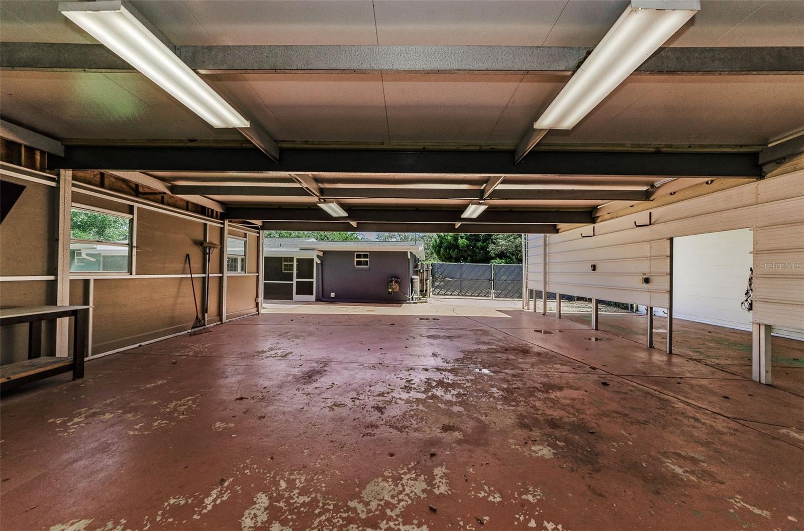 Image 31 of 39 For 10702 Oregon Avenue