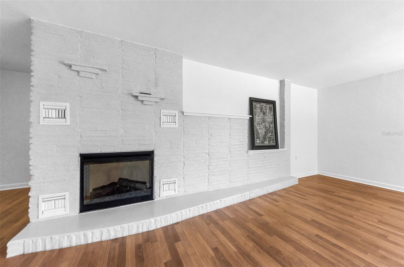 Image 9 of 39 For 10702 Oregon Avenue