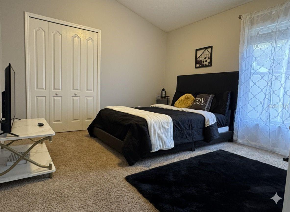 Image 22 of 28 For 3201 Saturn Court