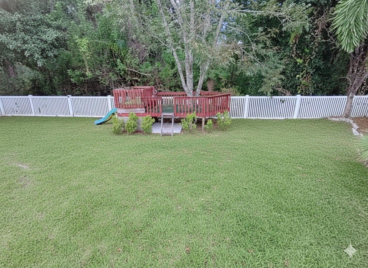 Image 32 of 45 For 3201 Saturn Court