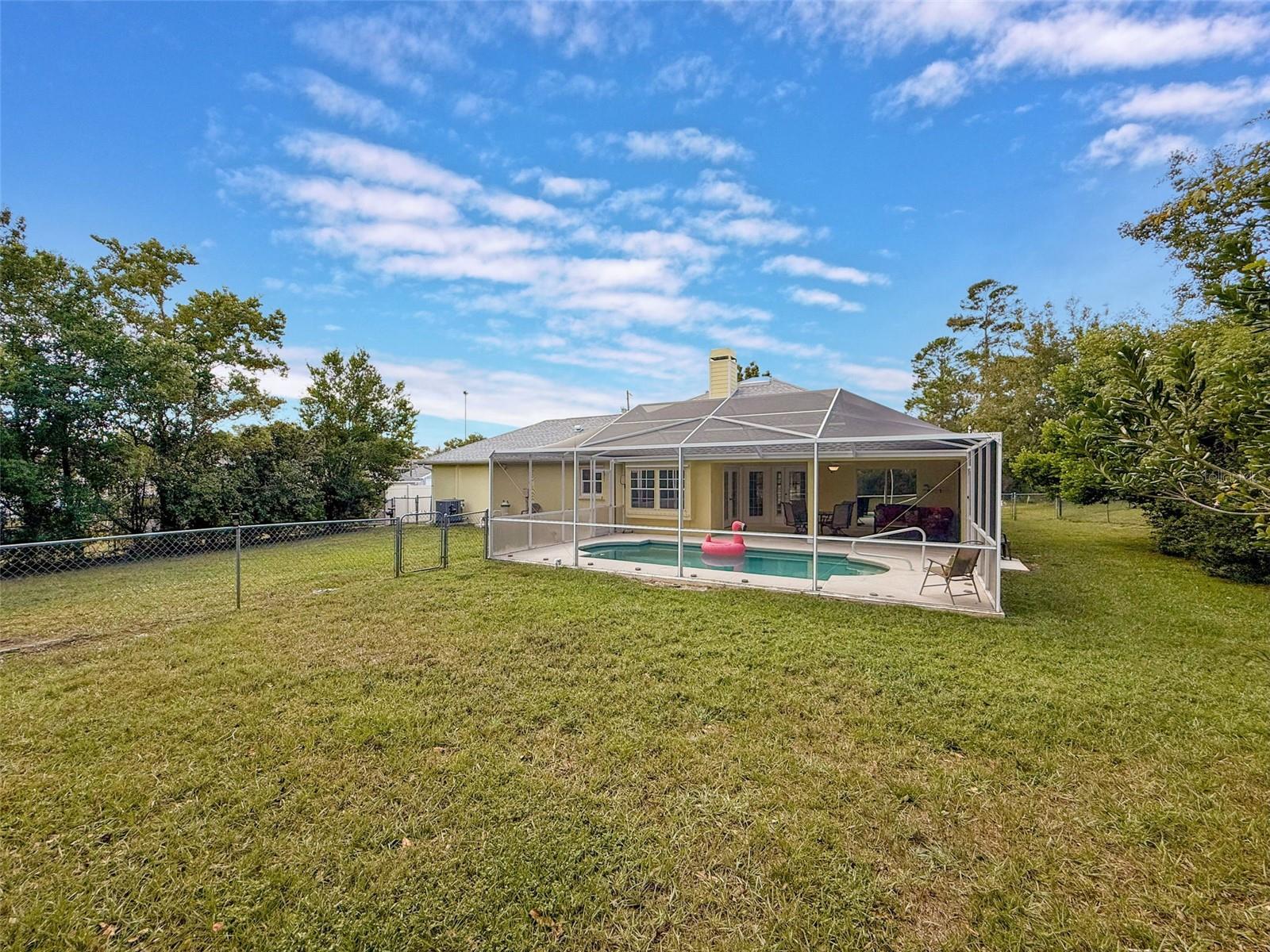 Listing photo id 58 for 9545 Montebello Lane