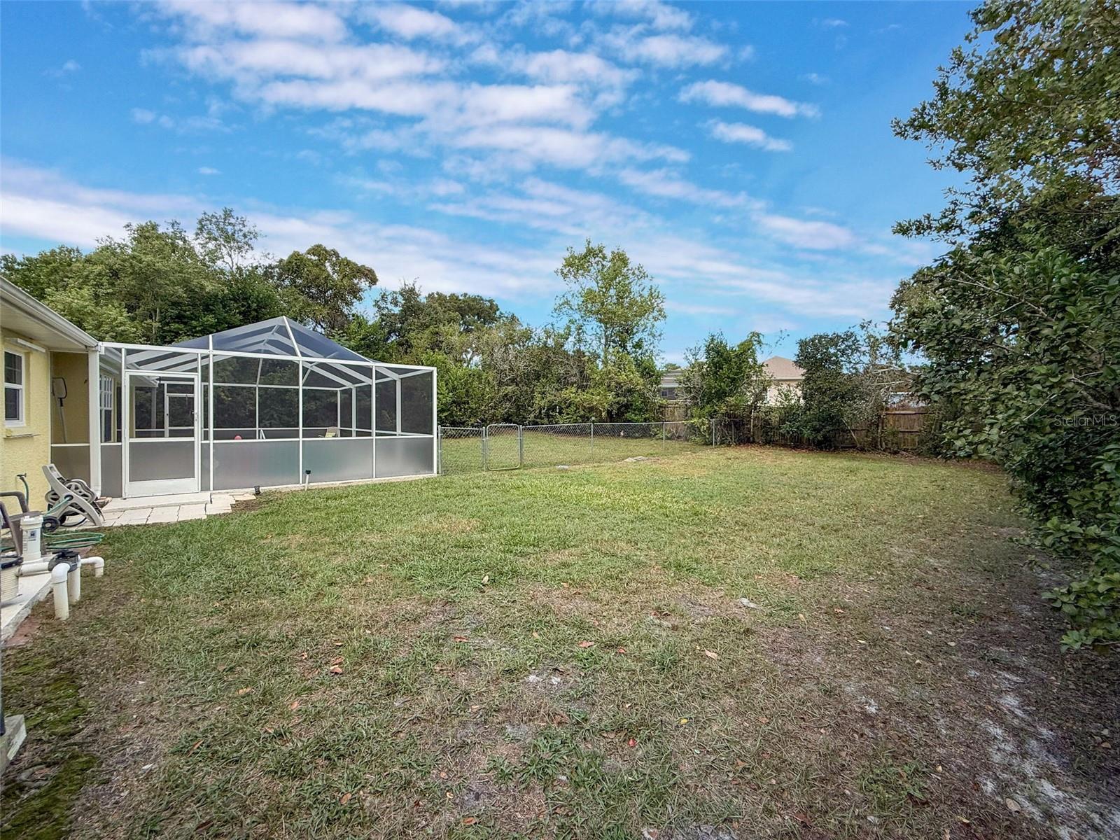 Listing photo id 60 for 9545 Montebello Lane