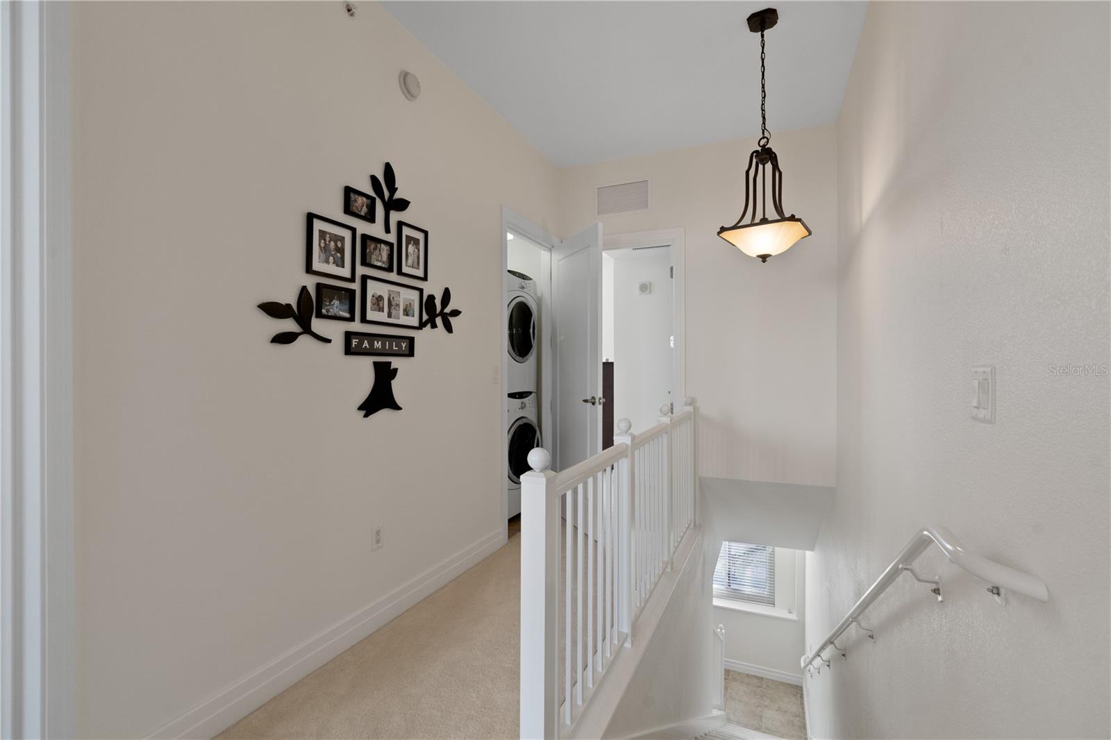 Image 10 of 36 For 331 Cleveland Street 312