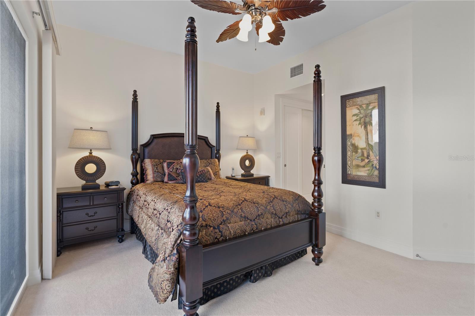 Image 12 of 36 For 331 Cleveland Street 312