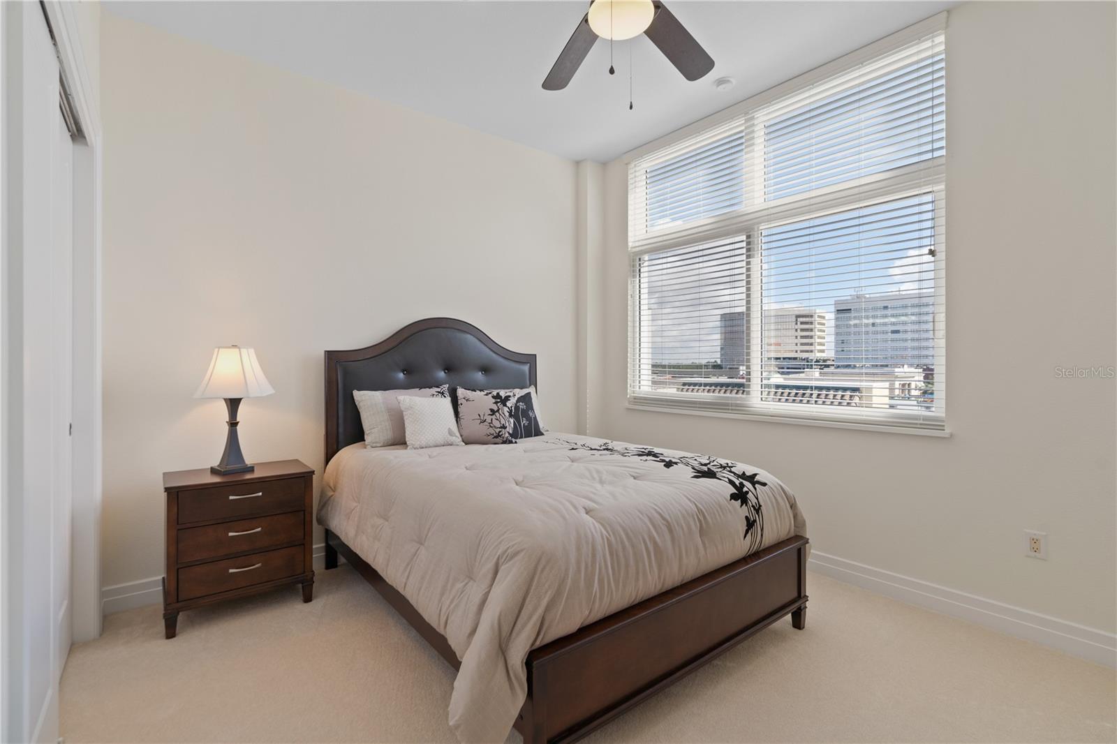 Image 18 of 36 For 331 Cleveland Street 312