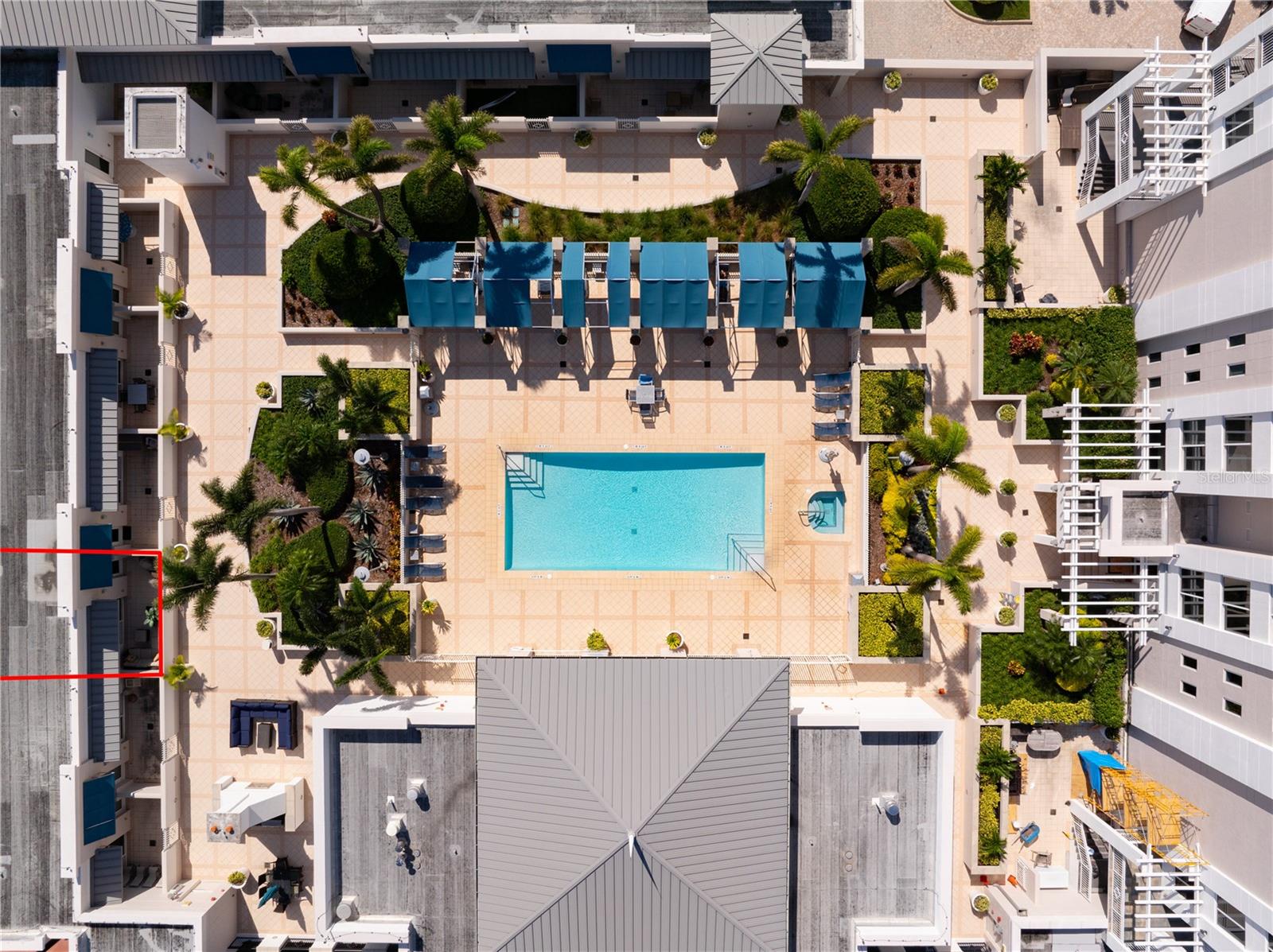 Image 32 of 36 For 331 Cleveland Street 312