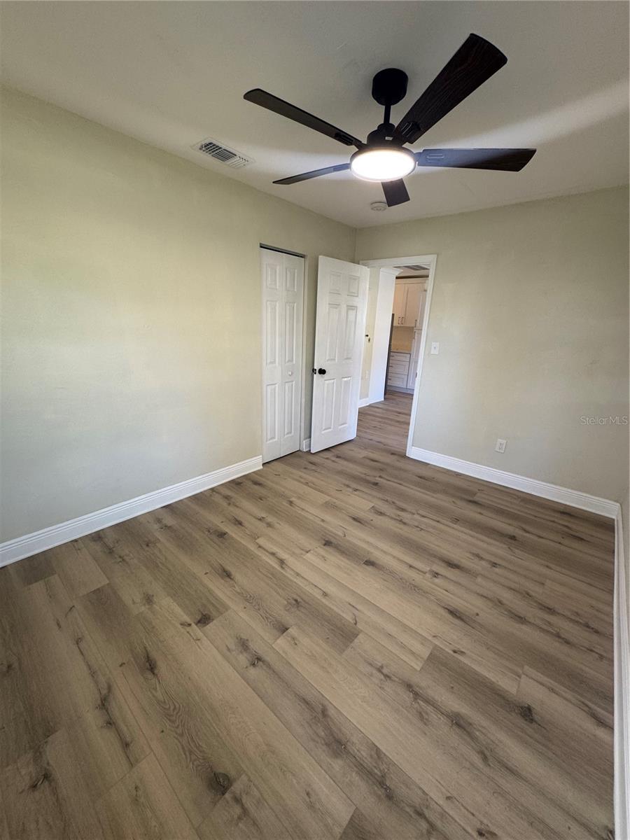 Image 10 of 28 For 31 Fredrica Avenue