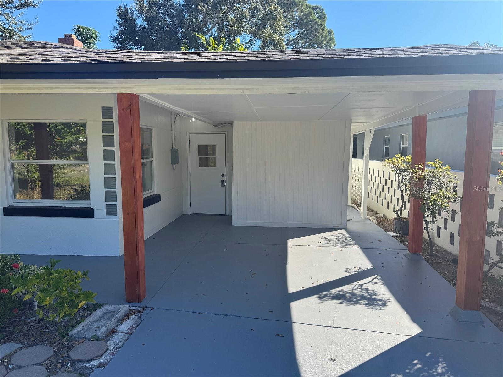 Image 3 of 28 For 31 Fredrica Avenue