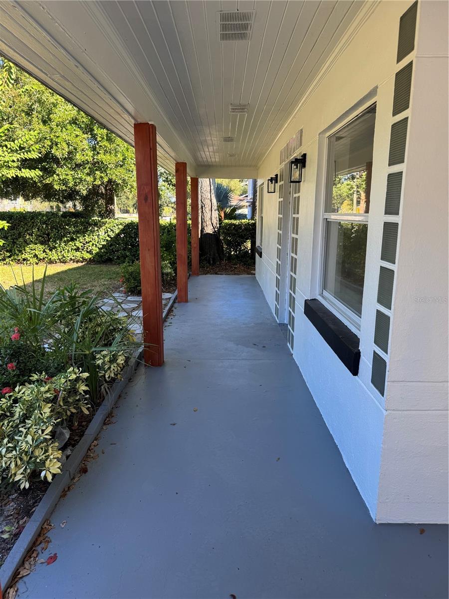 Image 5 of 28 For 31 Fredrica Avenue