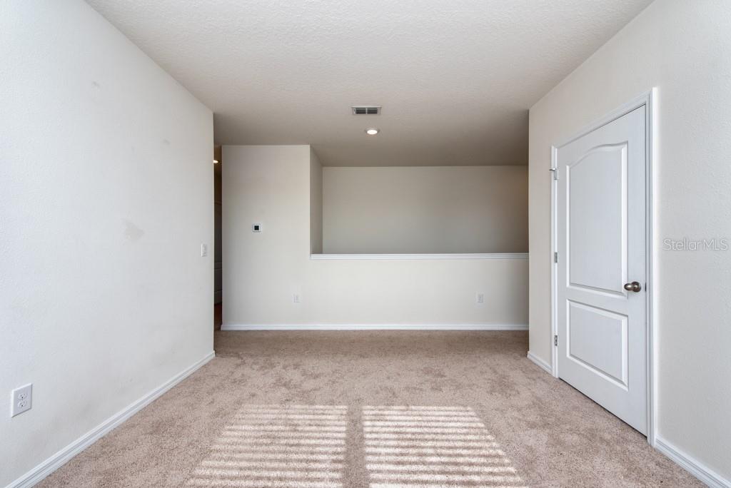 Image 26 of 45 For 337 Honey Bell Road