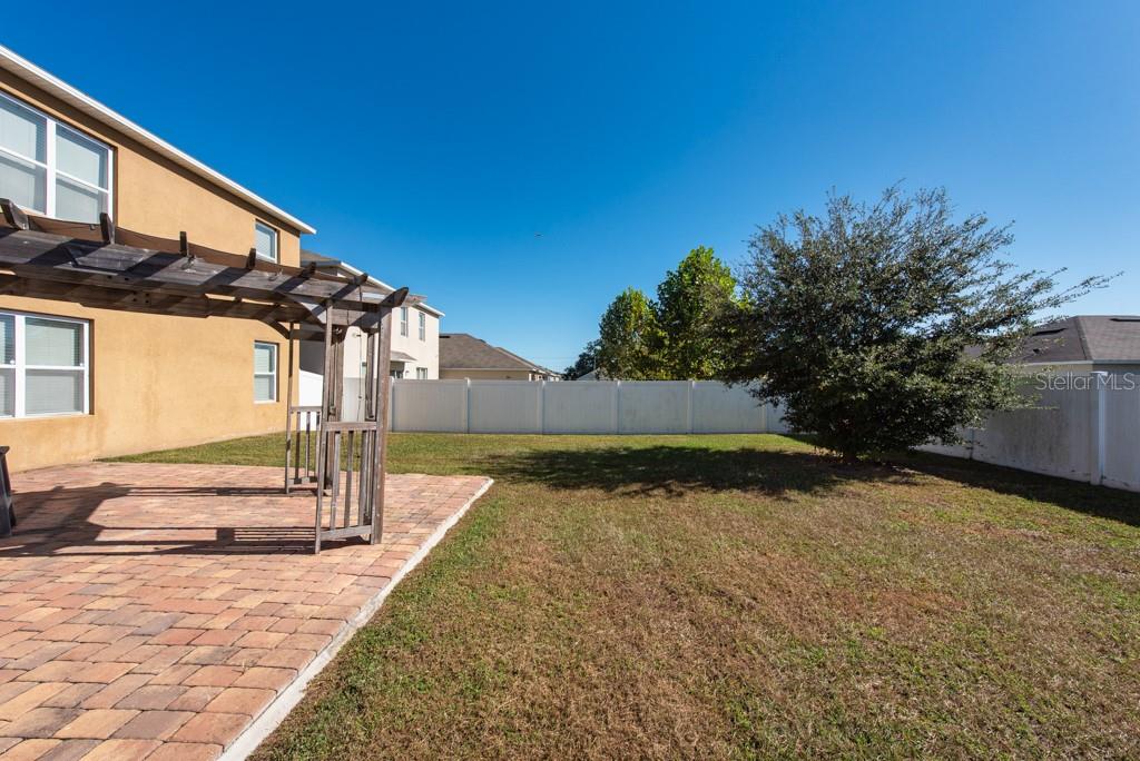 Image 33 of 45 For 337 Honey Bell Road