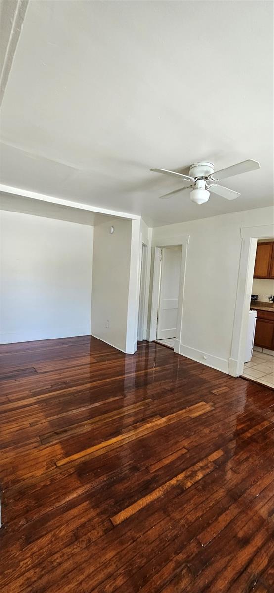 Image 6 of 6 For 708 Grove Street N