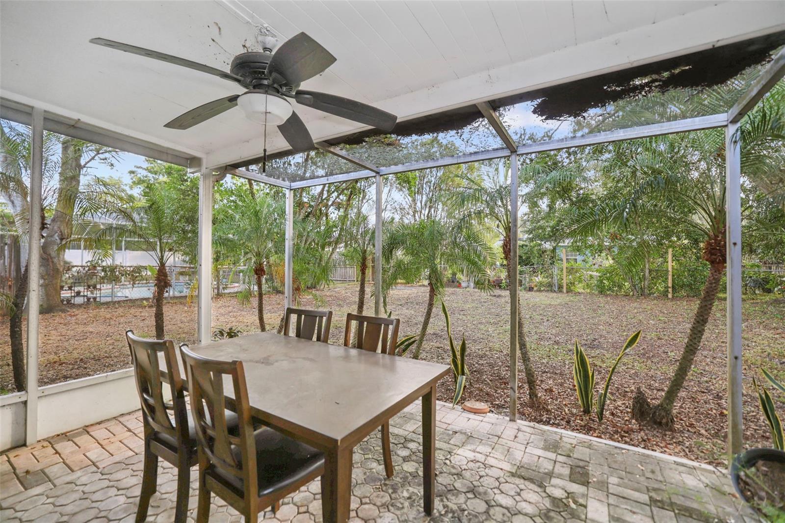 Image 30 of 38 For 310 Scott Court