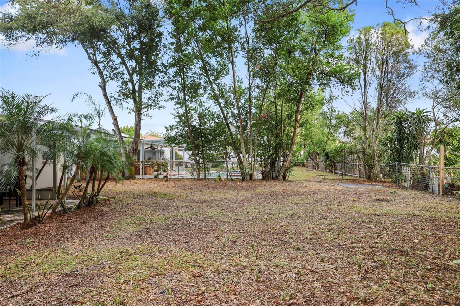 Image 36 of 38 For 310 Scott Court