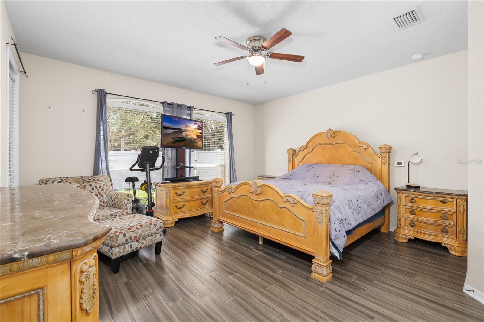 Image 20 of 44 For 12506 Safari Lane