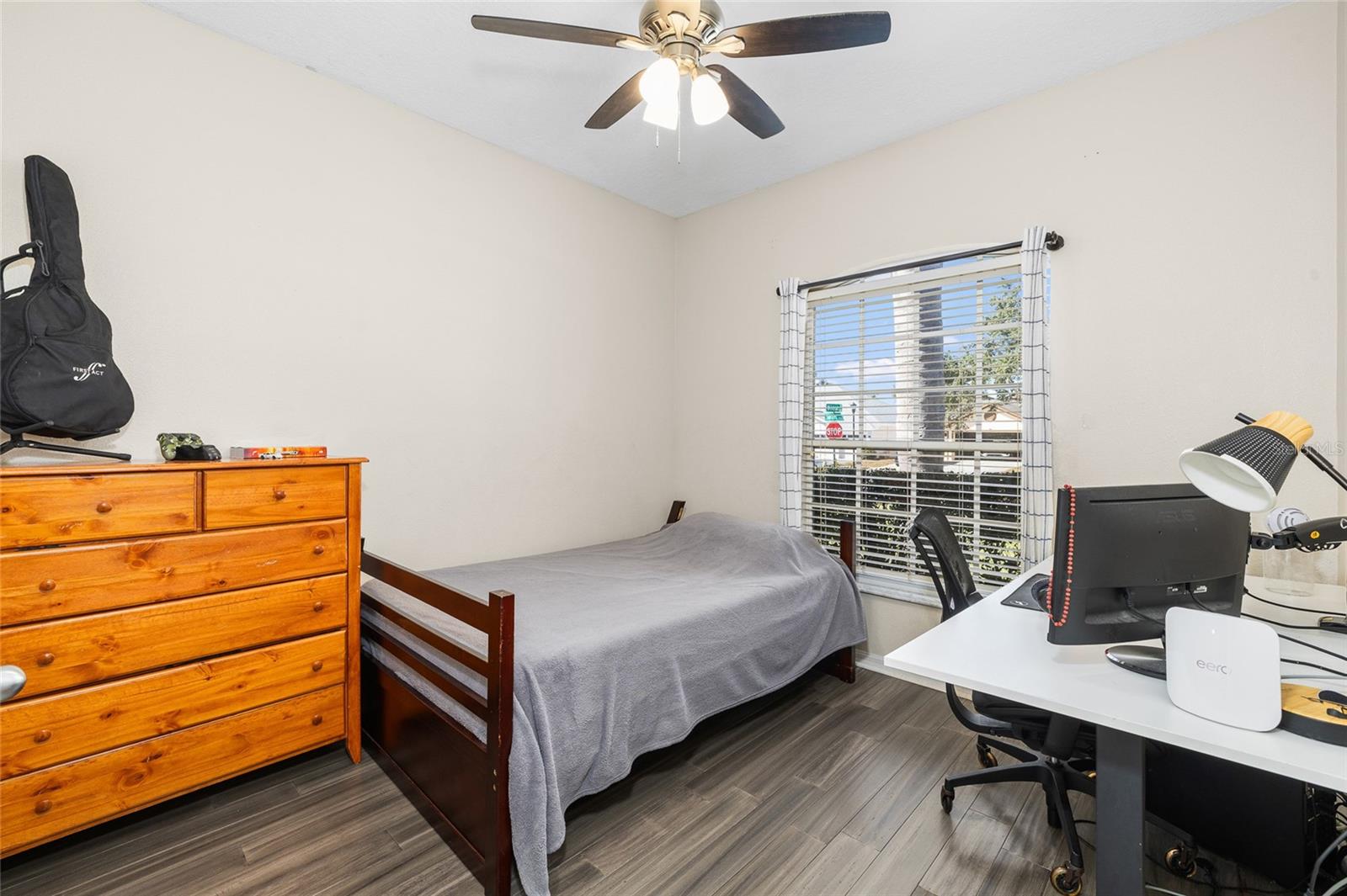 Image 25 of 44 For 12506 Safari Lane