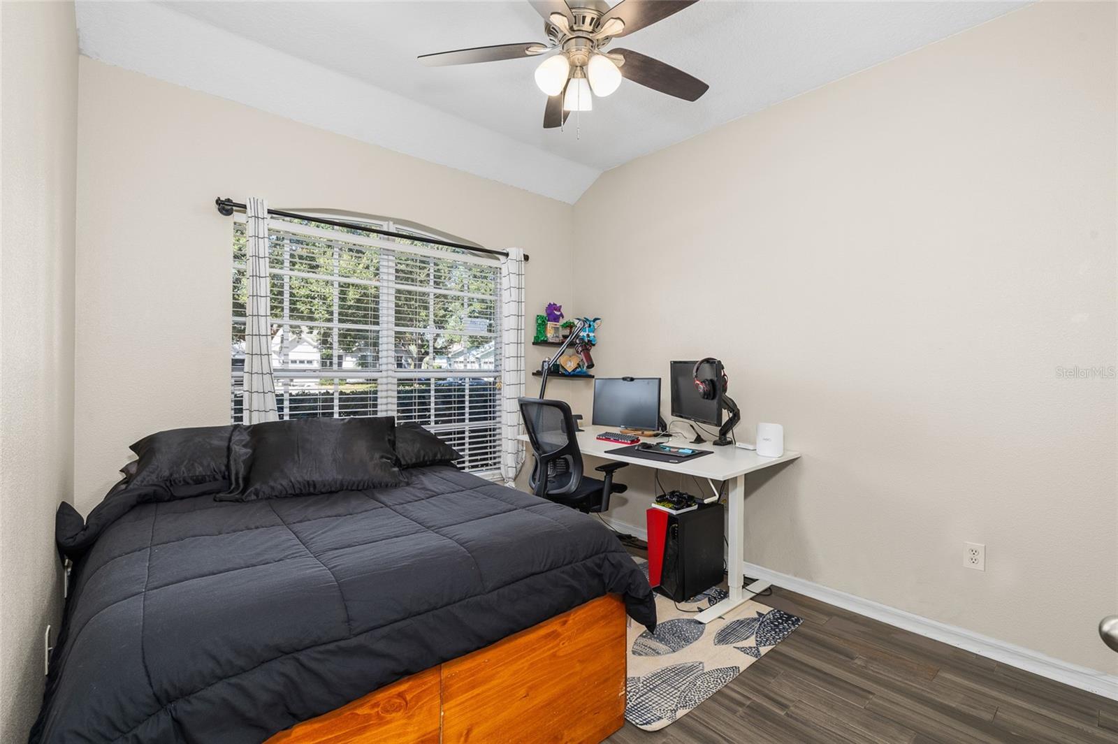 Image 27 of 44 For 12506 Safari Lane