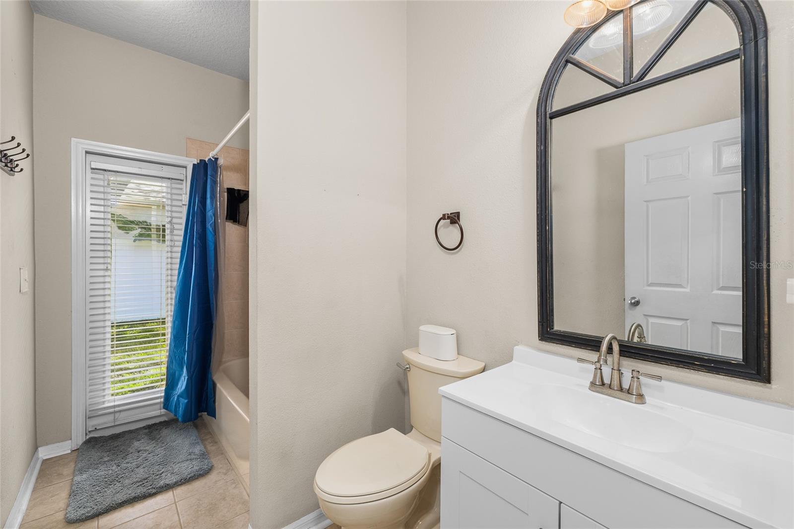 Image 29 of 44 For 12506 Safari Lane