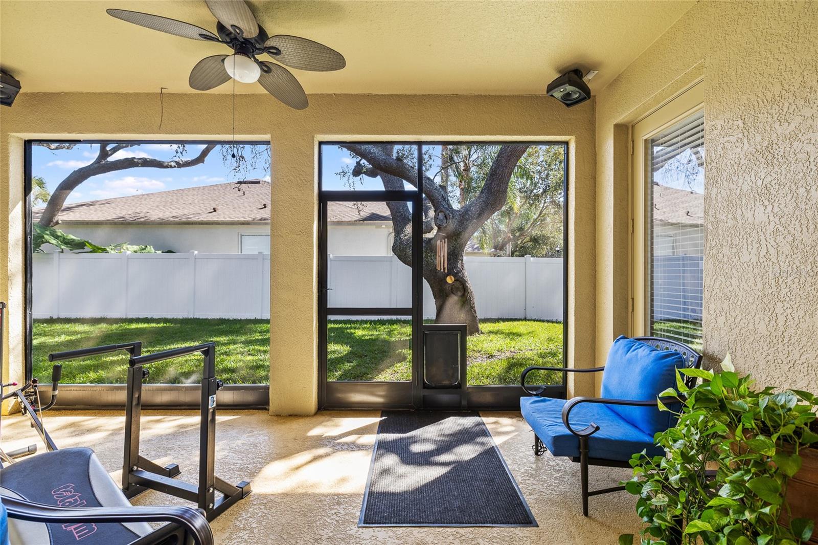 Image 32 of 44 For 12506 Safari Lane