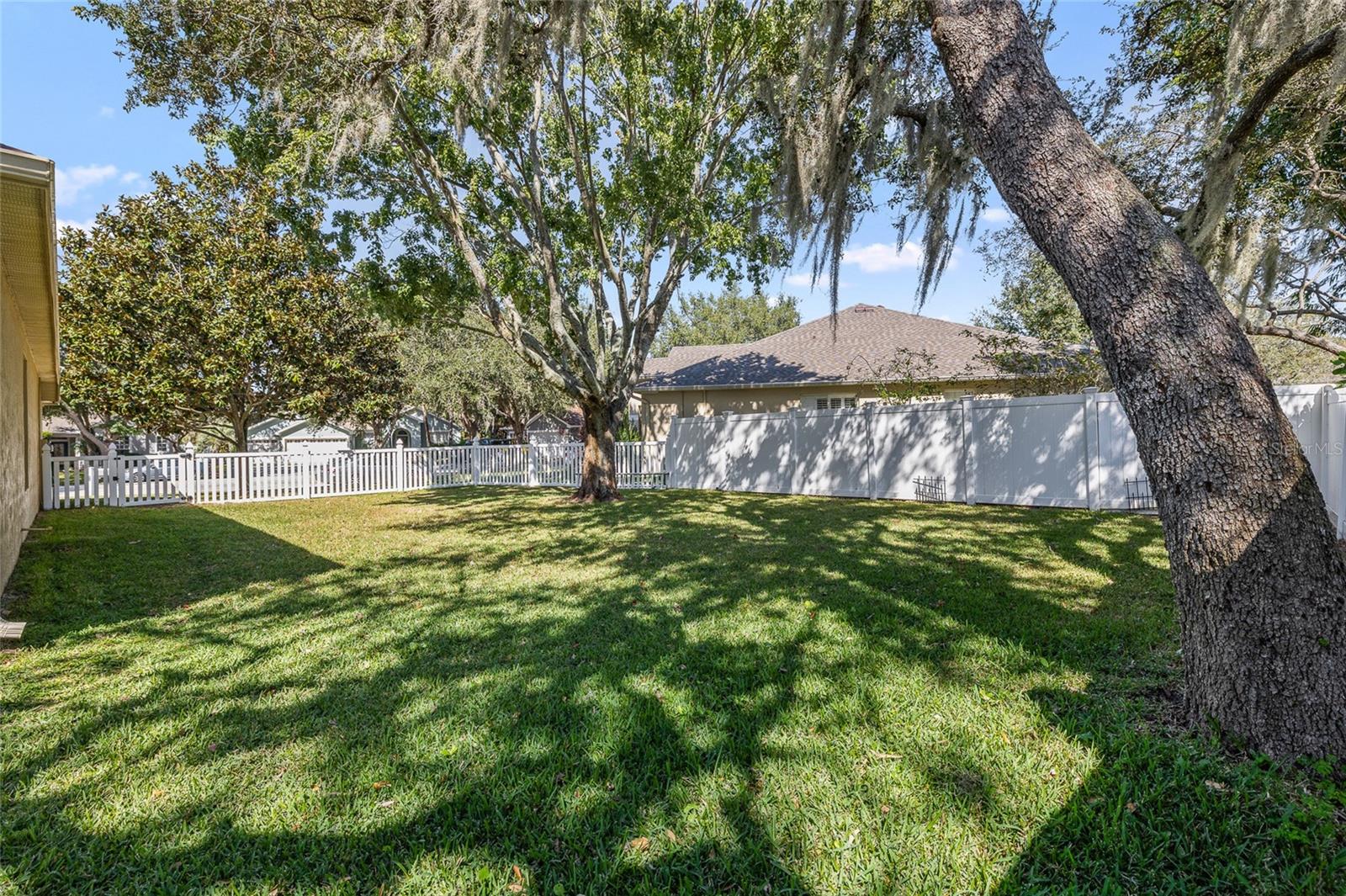 Image 5 of 44 For 12506 Safari Lane