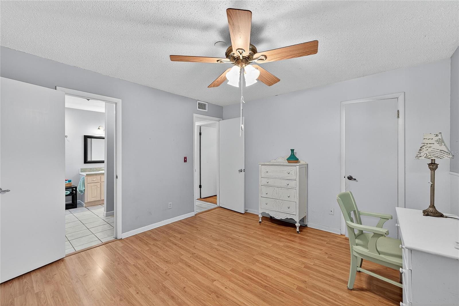 Image 31 of 68 For 502 Brenda Drive