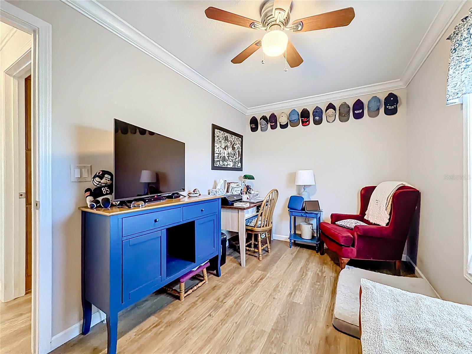 Image 24 of 44 For 690 Sandwedge Drive