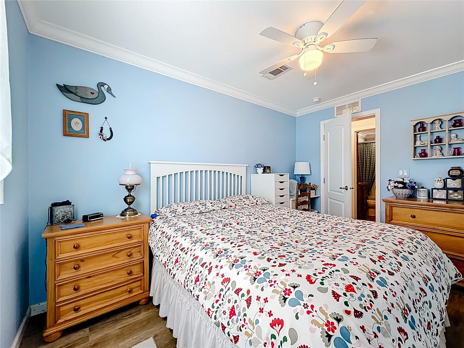 Image 28 of 44 For 690 Sandwedge Drive